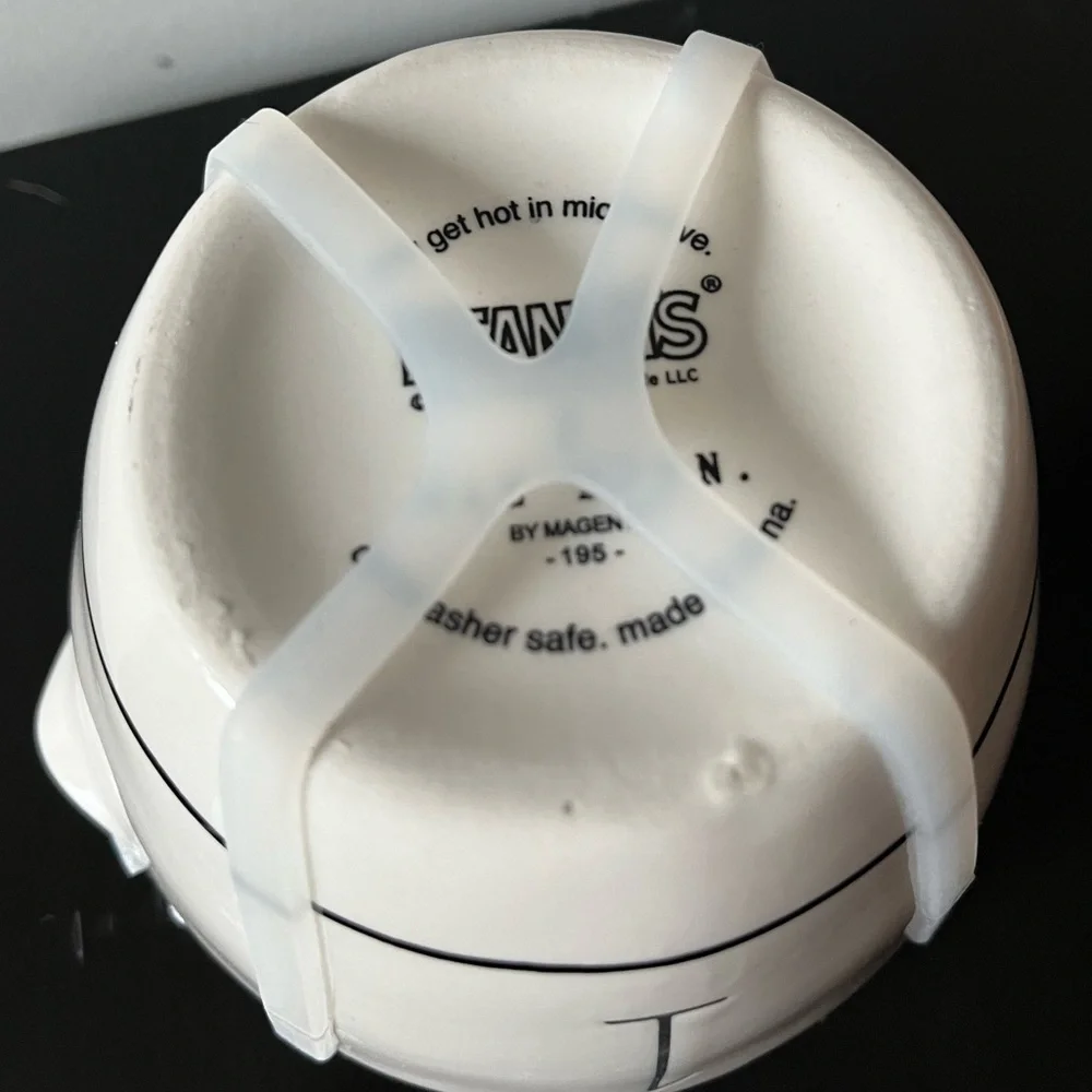 Rae Dunn x Peanuts Snoopy Measuring Cups